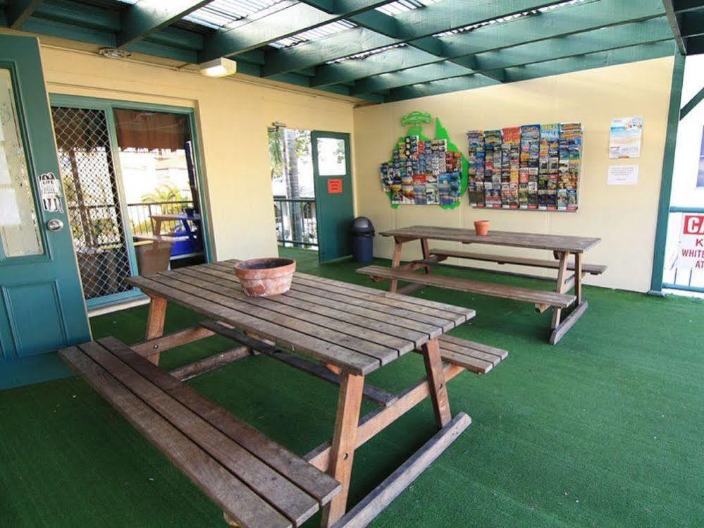 Sleeping Inn Backpackers Resort 黄金海岸 外观 照片