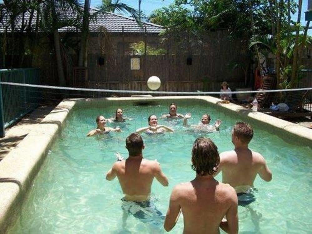 Sleeping Inn Backpackers Resort 黄金海岸 外观 照片
