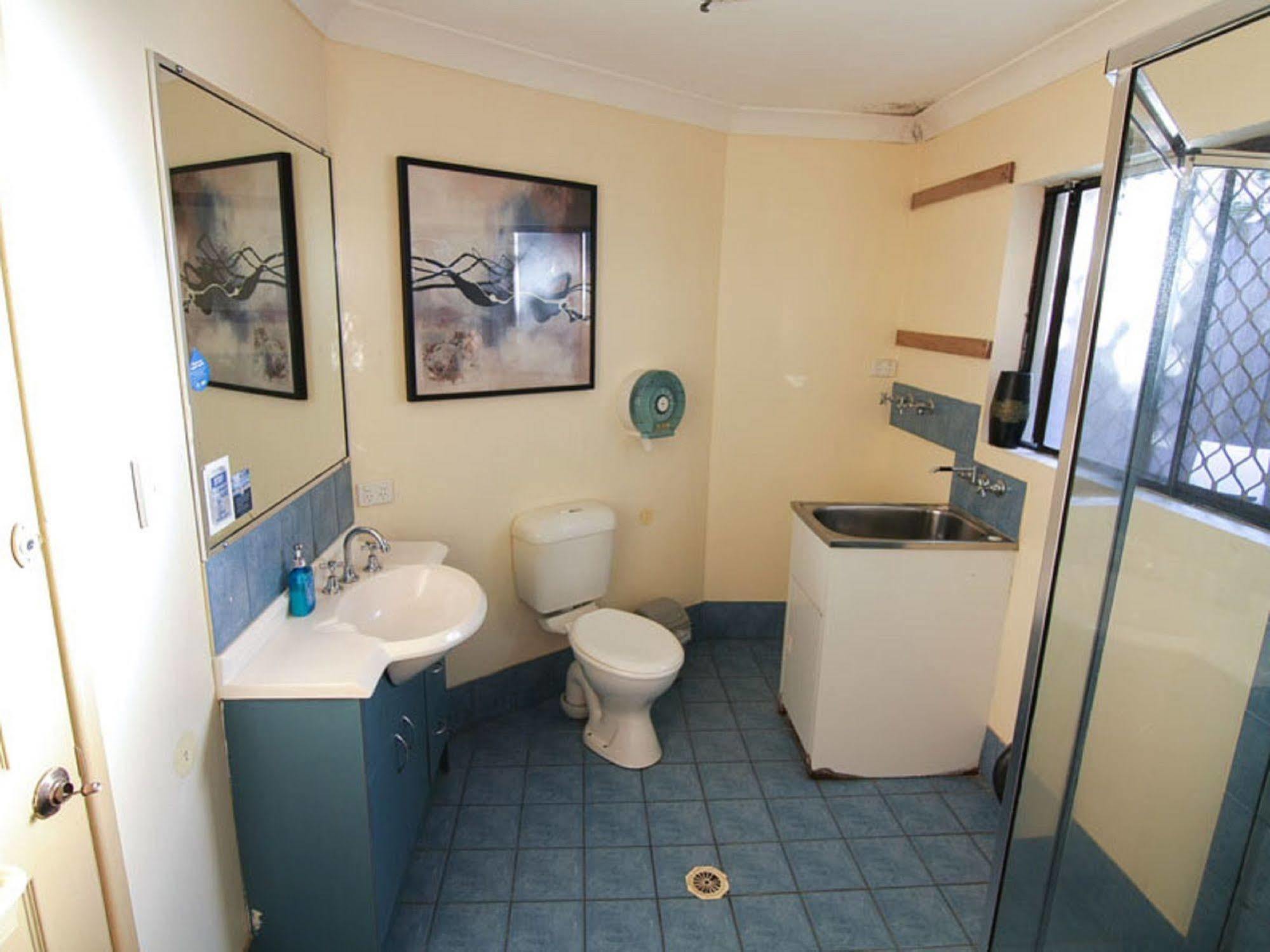 Sleeping Inn Backpackers Resort 黄金海岸 外观 照片