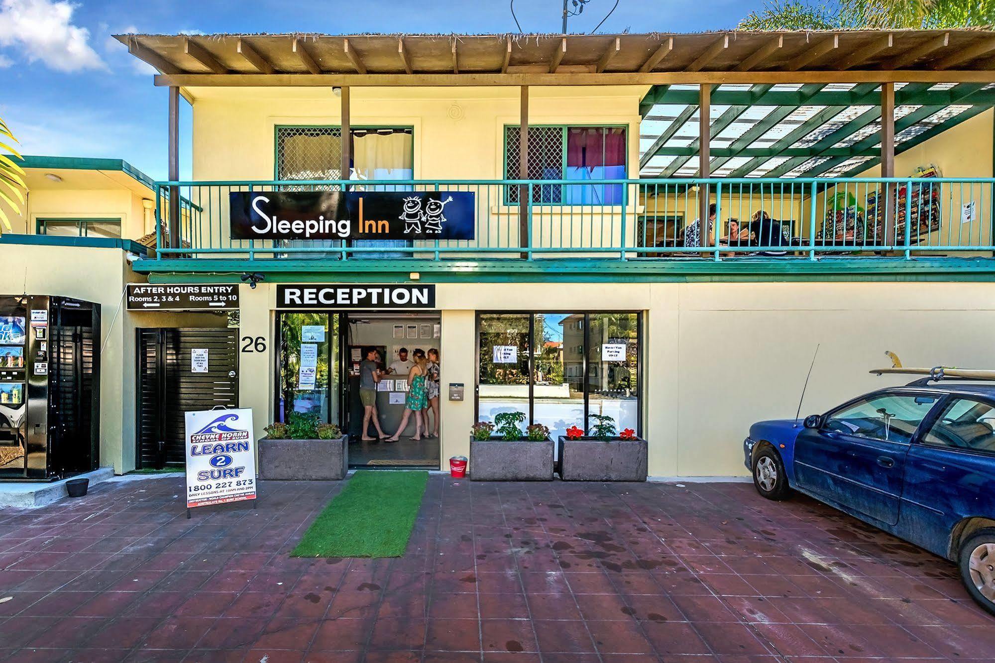 Sleeping Inn Backpackers Resort 黄金海岸 外观 照片